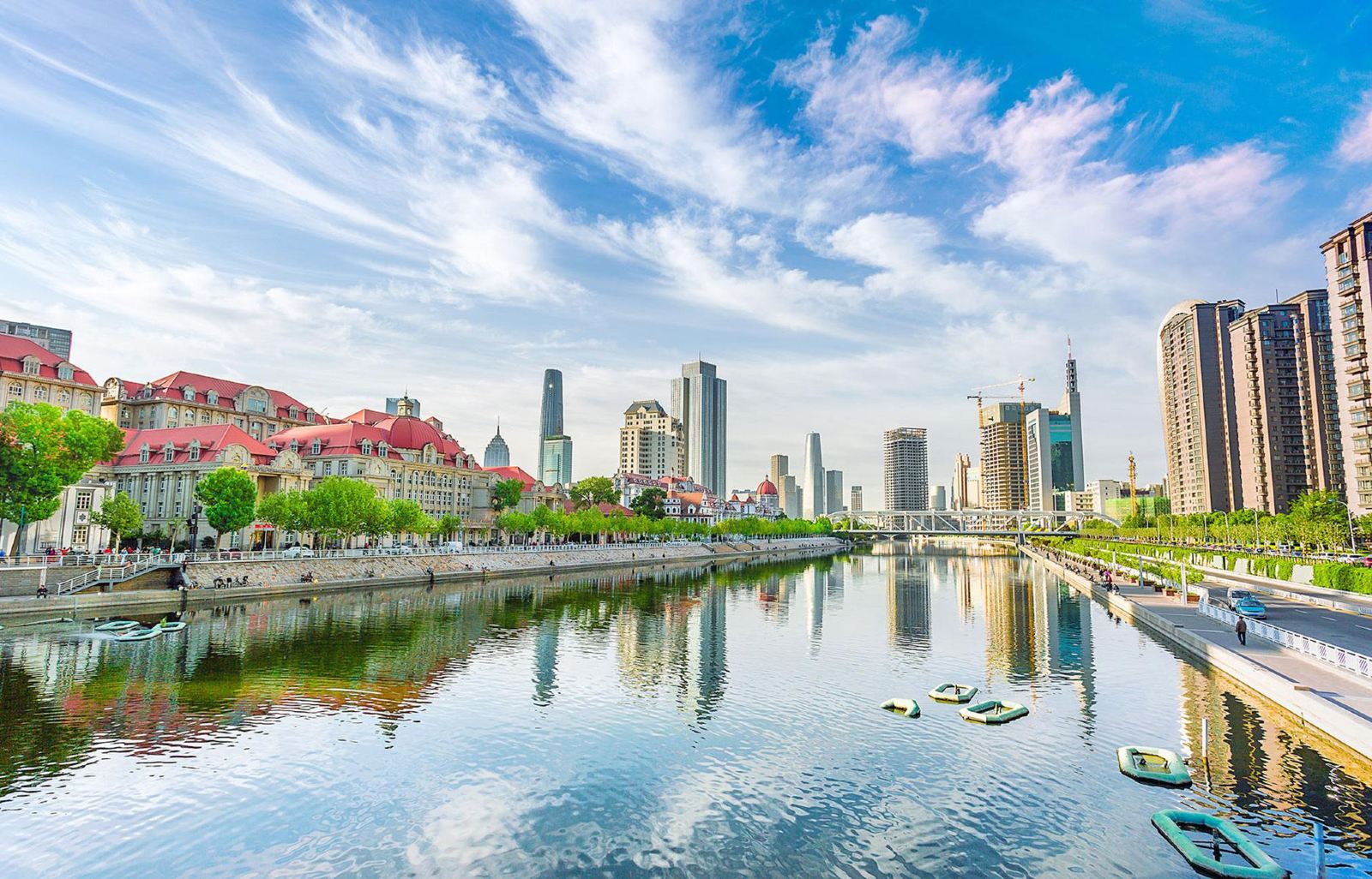 千年古都天津焕新颜，现代化建设成就瞩目