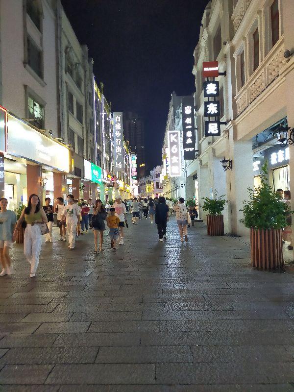 朝阳盛会，嘉宾云集，共襄盛举